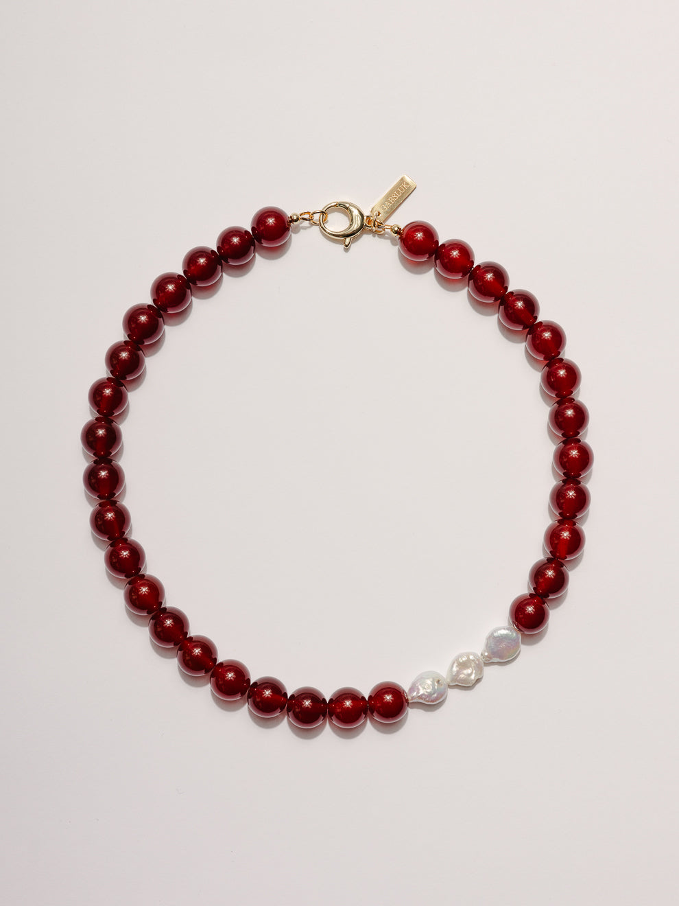 Carnelia Pearl Necklace
