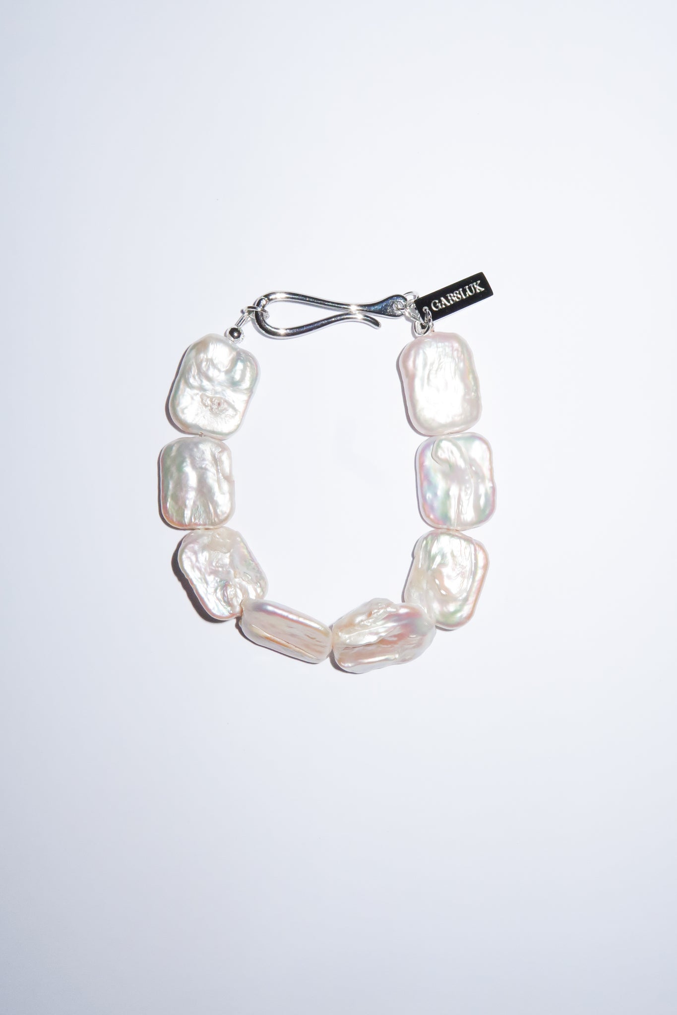 PEARL PILLOW BRACELET